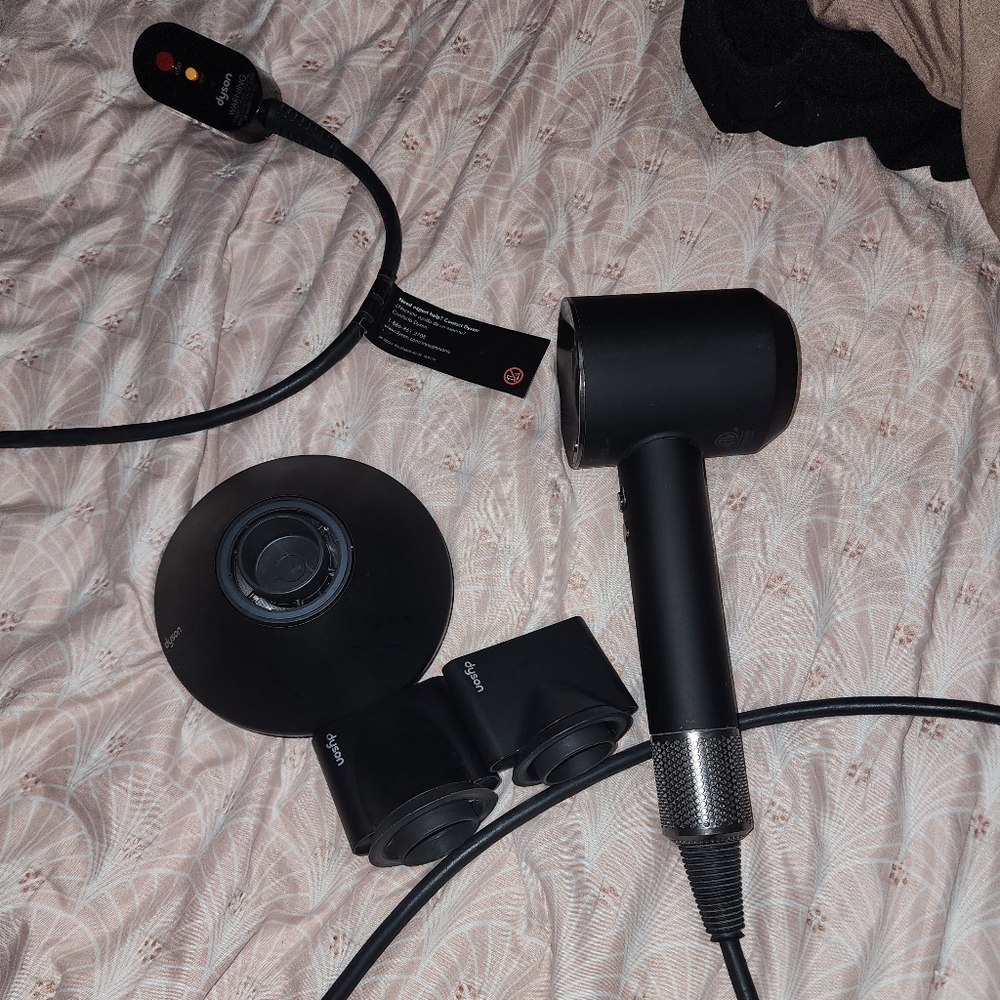 Dyson Supersonic Hair Dryer in Black